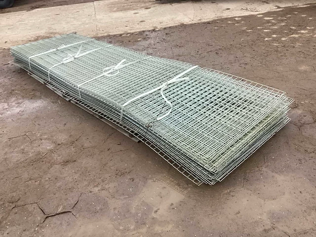 Ijzeren gaaspanelen (20x) - afbeelding 1 van  3