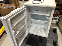 Ikea - tafel - koelkast - afbeelding 2 van  4