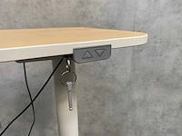 Ikea bekannt - elektrisch zit/sta hoekbureau - afbeelding 6 van  12