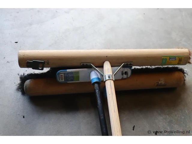 Ikea trap incl. bezems - afbeelding 6 van  6