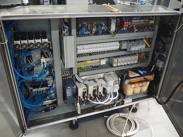 Ilapak - afbeelding 8 van  26