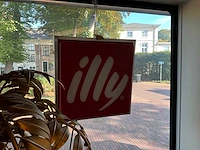 Illy lichtreclame - afbeelding 3 van  3