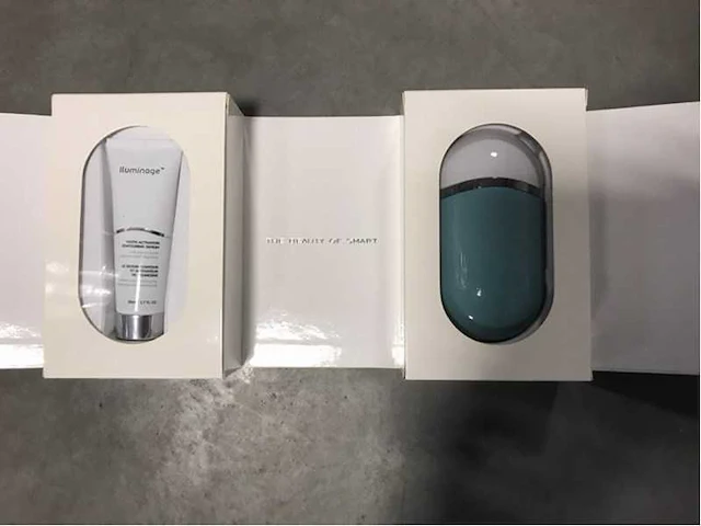 Iluminage - youth activator - huidverjongingsapparaat (5x) - afbeelding 3 van  5