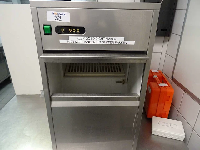 Im25 - ijsblokjesmachine - afbeelding 2 van  3