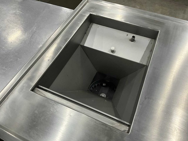 Imc waste pro bench unit 1000-725 voedsel schredder - afbeelding 8 van  13
