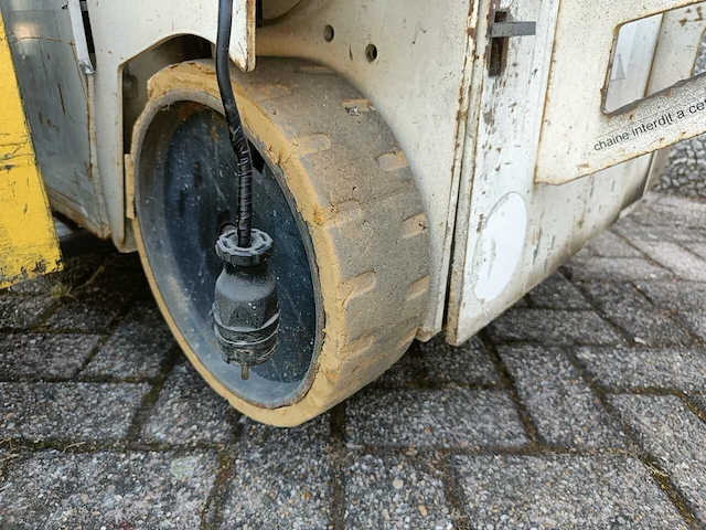 Imer - 2013 - it 7380 - hoogwerker - afbeelding 2 van  16