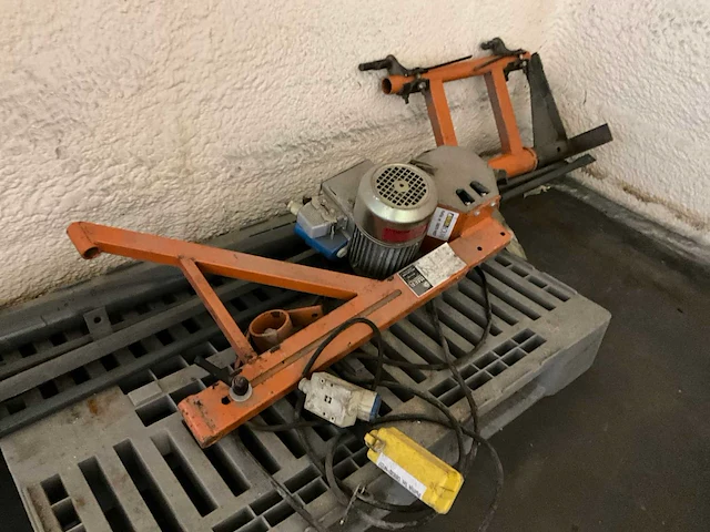 Imer tr/225 takel met zwenkarm - afbeelding 1 van  8