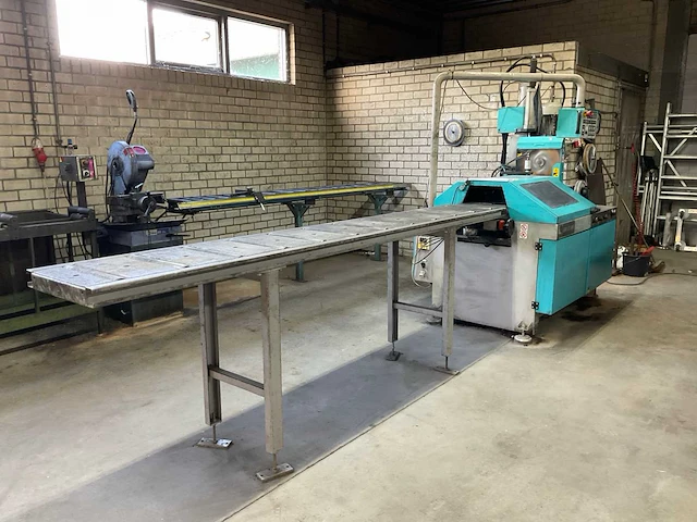 Imet - 2007 - sirio 370 af-e - semi en volautomatische afkortcirkelzaagmachine - afbeelding 1 van  20