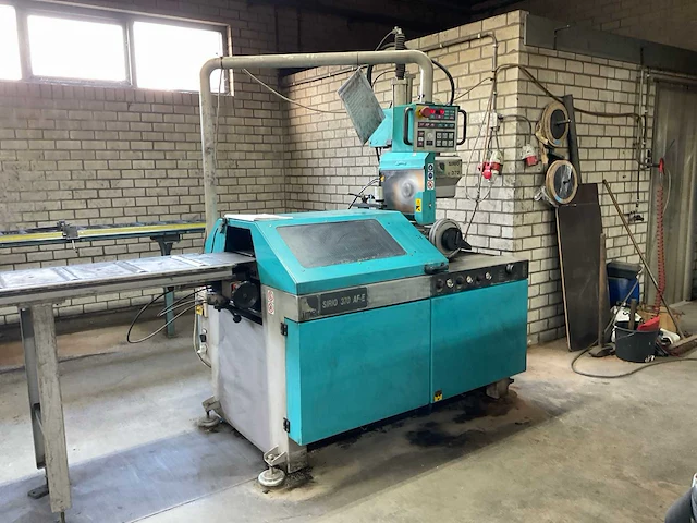 Imet - 2007 - sirio 370 af-e - semi en volautomatische afkortcirkelzaagmachine - afbeelding 15 van  20