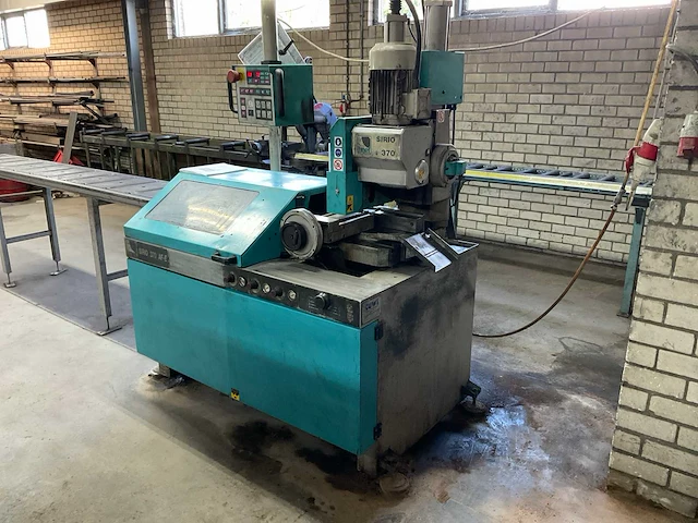 Imet - 2007 - sirio 370 af-e - semi en volautomatische afkortcirkelzaagmachine - afbeelding 16 van  20