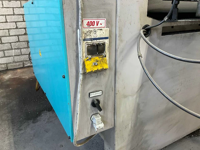 Imet - 2007 - sirio 370 af-e - semi en volautomatische afkortcirkelzaagmachine - afbeelding 18 van  20