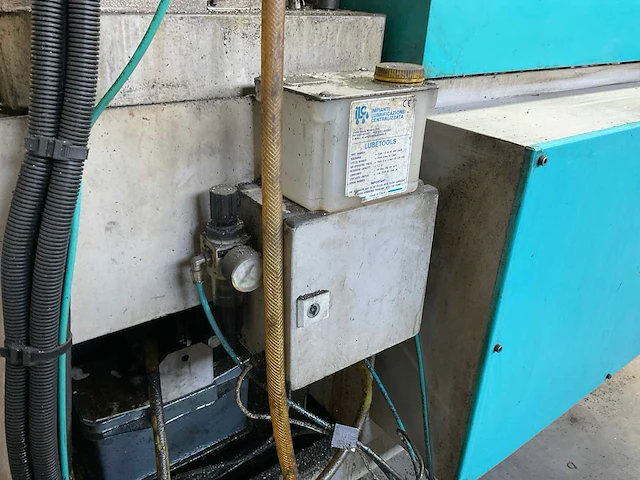 Imet - 2007 - sirio 370 af-e - semi en volautomatische afkortcirkelzaagmachine - afbeelding 19 van  20