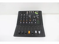 Img stageline mxr40pro 4kanaals audiomixer met gentegreerde mp3speler bluetoothontvanger en dspeffecteenheid audioconsole zwart - afbeelding 3 van  4