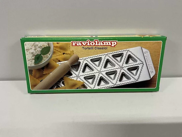 Imperia - tortelli-vorm “classic” met roller (9x) - afbeelding 2 van  2