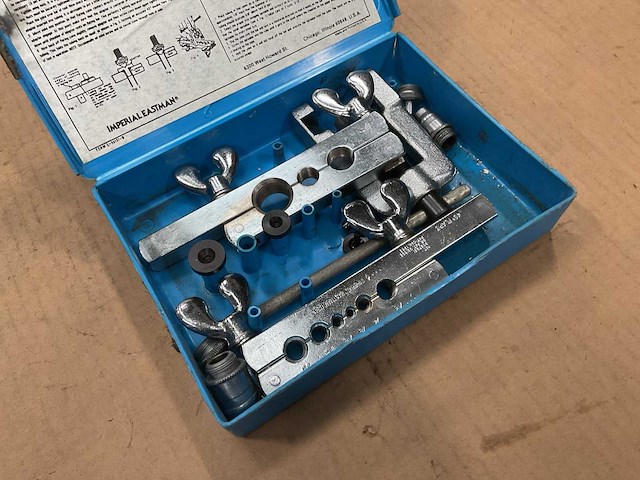 Imperial eastman flaring and swaging tool kit - afbeelding 1 van  5