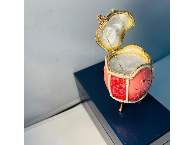 Imperial egg sieradendoos - moderne reproductie - afbeelding 1 van  5