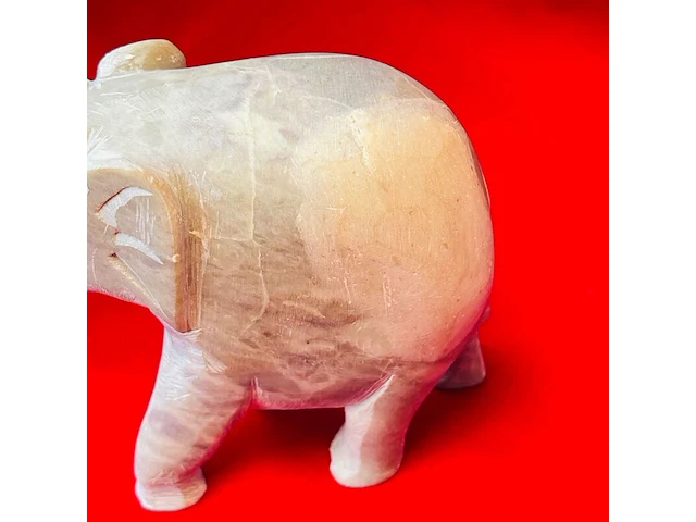 Imperial elephant antieke soapstone sculptuur - afbeelding 4 van  6