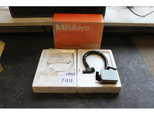 Impotent meetstatief mitutoyo. - afbeelding 1 van  2