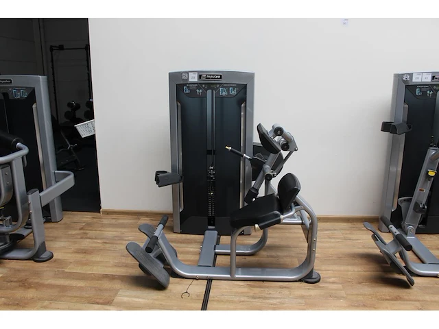 Impulse exo|form back entension let op onderdeel combinatiekavel f041 onderdeel van combinatiekavel combinatie van 13 impulse exo|form fitness apparatenkavels kavels f028 t/m f040 - afbeelding 1 van  3