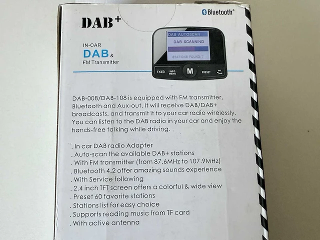 In-car dab & fm transmitter bluetooth - afbeelding 5 van  6