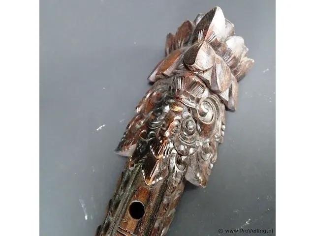 In coromandel gesneden fluit - afbeelding 4 van  5