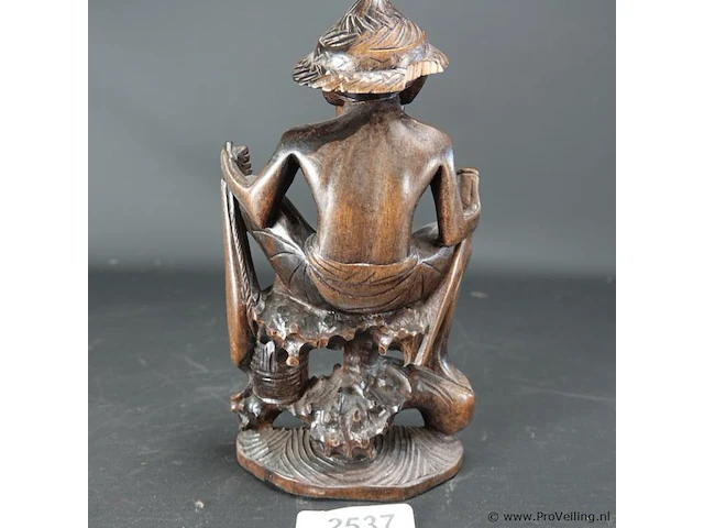 In coromandelhout gesneden indische visserman - afbeelding 3 van  5
