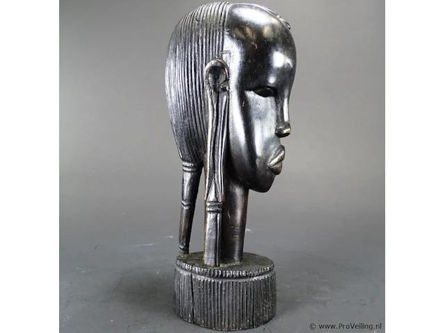 In ebbenhout gesneden afrikaanse buste - afbeelding 2 van  5