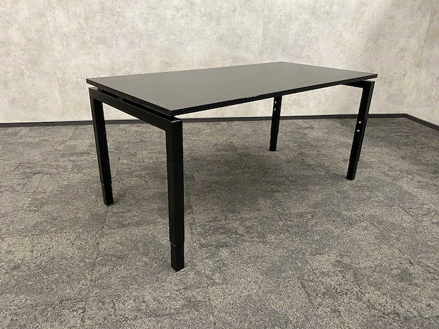 In hoogte instelbaar bureau 160x80 - afbeelding 3 van  10