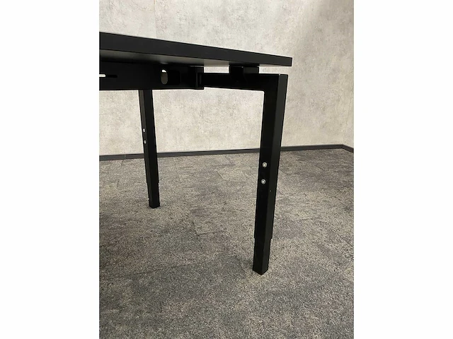 In hoogte instelbaar bureau 160x80 - afbeelding 7 van  10