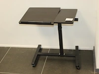 In hoogte verstelbaar bijzettafeltje 60cm x 35cm - afbeelding 1 van  2