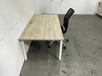 In hoogte verstelbaar bureau met bureaustoel (2x) - afbeelding 8 van  13