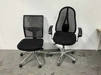 In hoogte verstelbaar bureau met bureaustoel (2x) - afbeelding 11 van  13