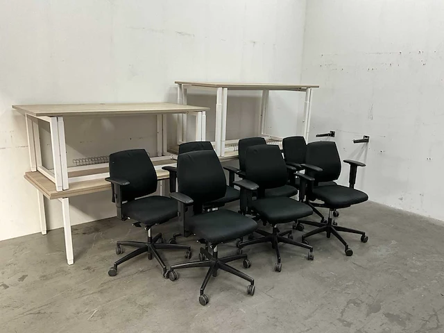In hoogte verstelbaar bureau met bureaustoel (6x) - afbeelding 5 van  13