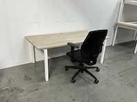In hoogte verstelbaar bureau met bureaustoel (6x) - afbeelding 1 van  13