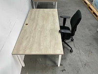 In hoogte verstelbaar bureau met bureaustoel (6x) - afbeelding 7 van  13