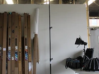 In hoogte verstelbaar statief. maximale hoogte ca 330 cm. - afbeelding 2 van  2