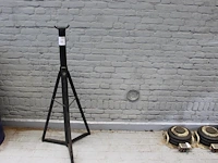 In hoogte verstelbare garagesteun rodac rcshs2 met maximaal hefvermogen 2.5 ton en minimale hoogte 1125 cm. - afbeelding 1 van  2