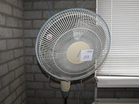 In hoogte verstelbare staande ventilator airmade. - afbeelding 1 van  2