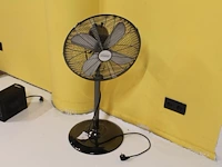 In hoogte verstelbare staande ventilator donna met doorsnede 50 cm.