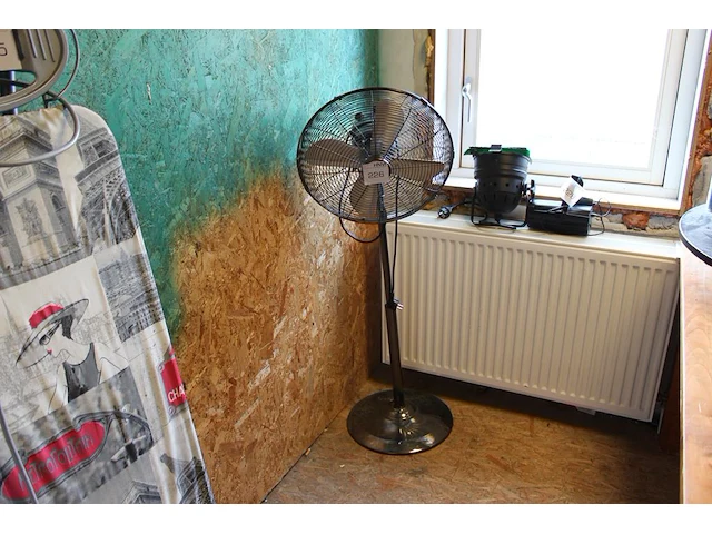 In hoogte verstelbare ventilator prima donna. - afbeelding 1 van  2