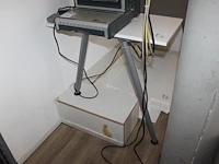 In hoogte verstelbare werktafel 160 x 80 cm. - afbeelding 2 van  2
