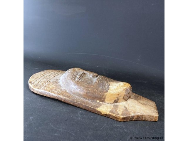 In hout gesneden masker - afbeelding 4 van  5