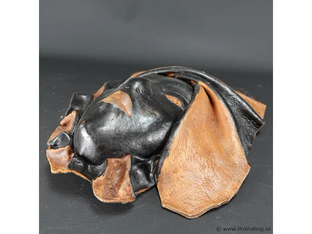 In leder gevormd masker - afbeelding 4 van  5