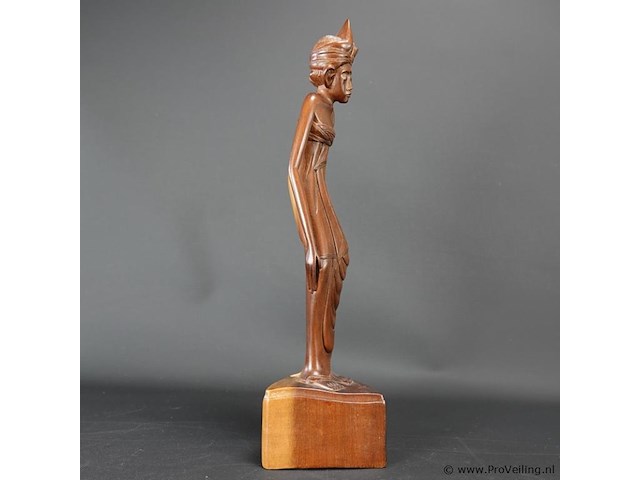 In teakhout gesneden indisch beeld - afbeelding 3 van  5