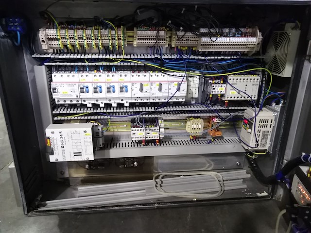 Inauen maschinen ag - afbeelding 7 van  8