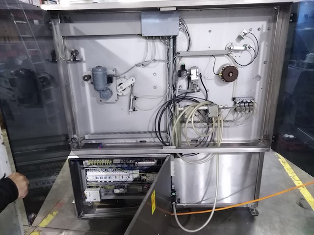 Inauen maschinen ag - afbeelding 8 van  8