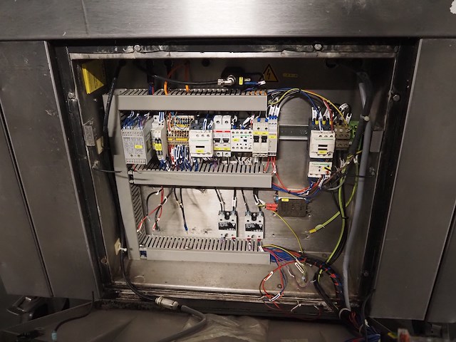 Inauen maschinen ag - afbeelding 2 van  13