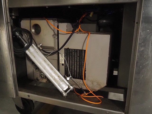 Inauen maschinen ag - afbeelding 5 van  13