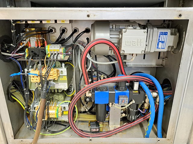 Inauen maschinen ag - afbeelding 8 van  18