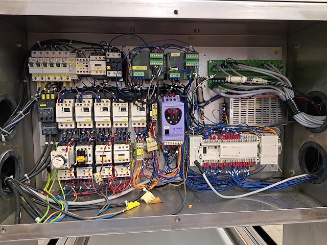 Inauen maschinen ag - afbeelding 9 van  18